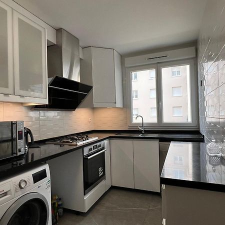 Location 3 Chambres Spacieuses Dans Appartment 2 Mn Rer Bussy Saint Georges ภายนอก รูปภาพ