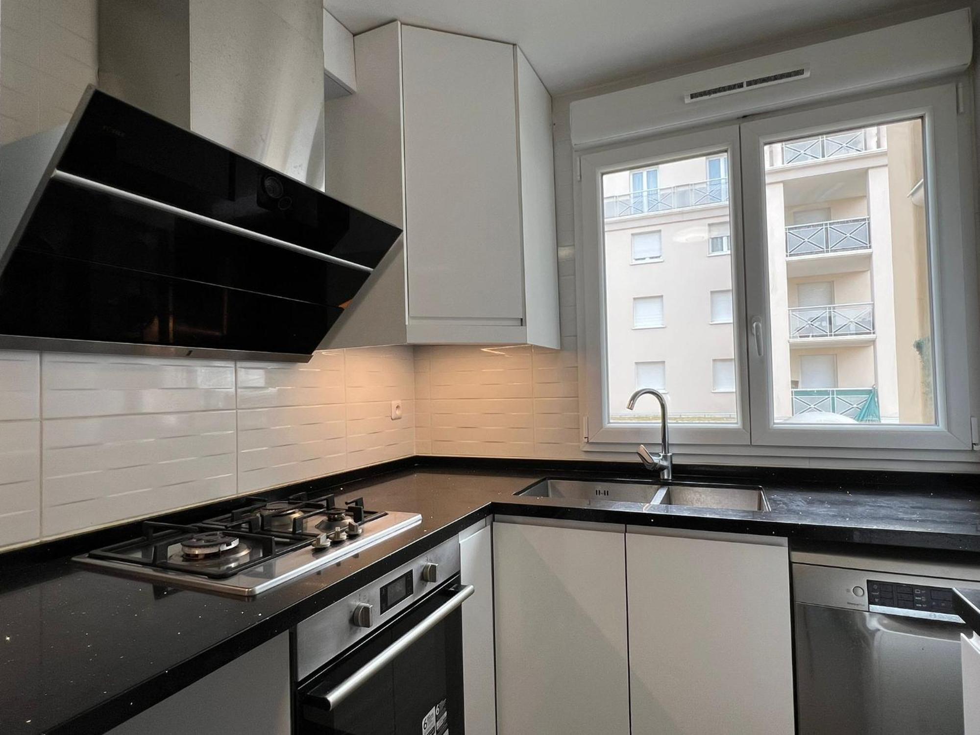 Location 3 Chambres Spacieuses Dans Appartment 2 Mn Rer Bussy Saint Georges ภายนอก รูปภาพ